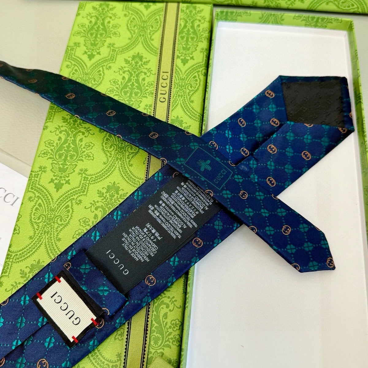 Gucci Style Men's Interlocking G Stripe Silk Tie