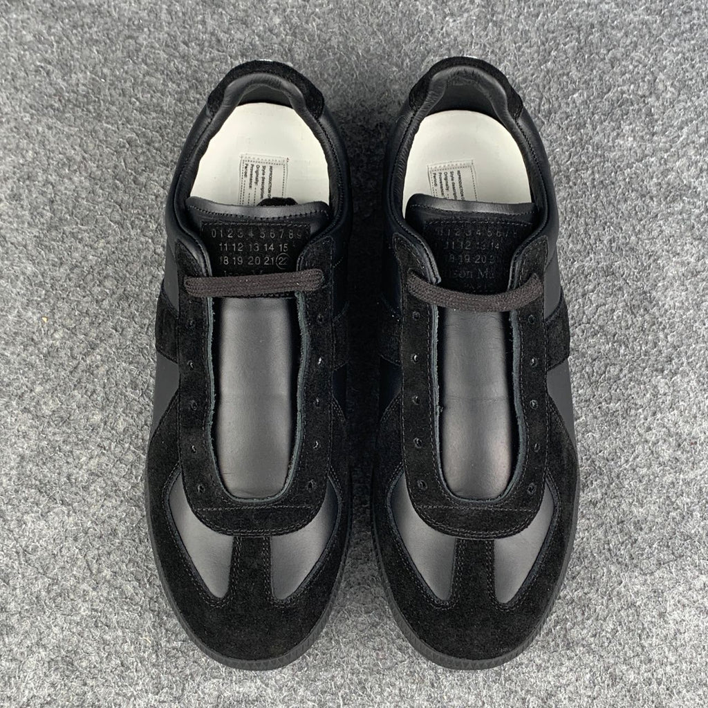Maison Margiela Replica 'Black'