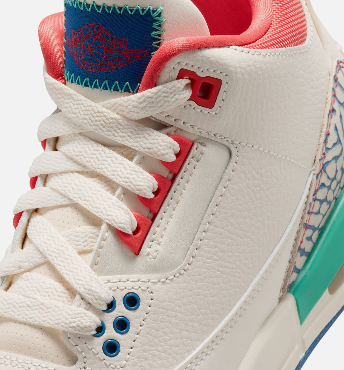 Air Jordan 3 Retro Play Your Way Big Kids' Lifestyle Shoes - Chalk/Track Red/True Blue/Kinetic Green