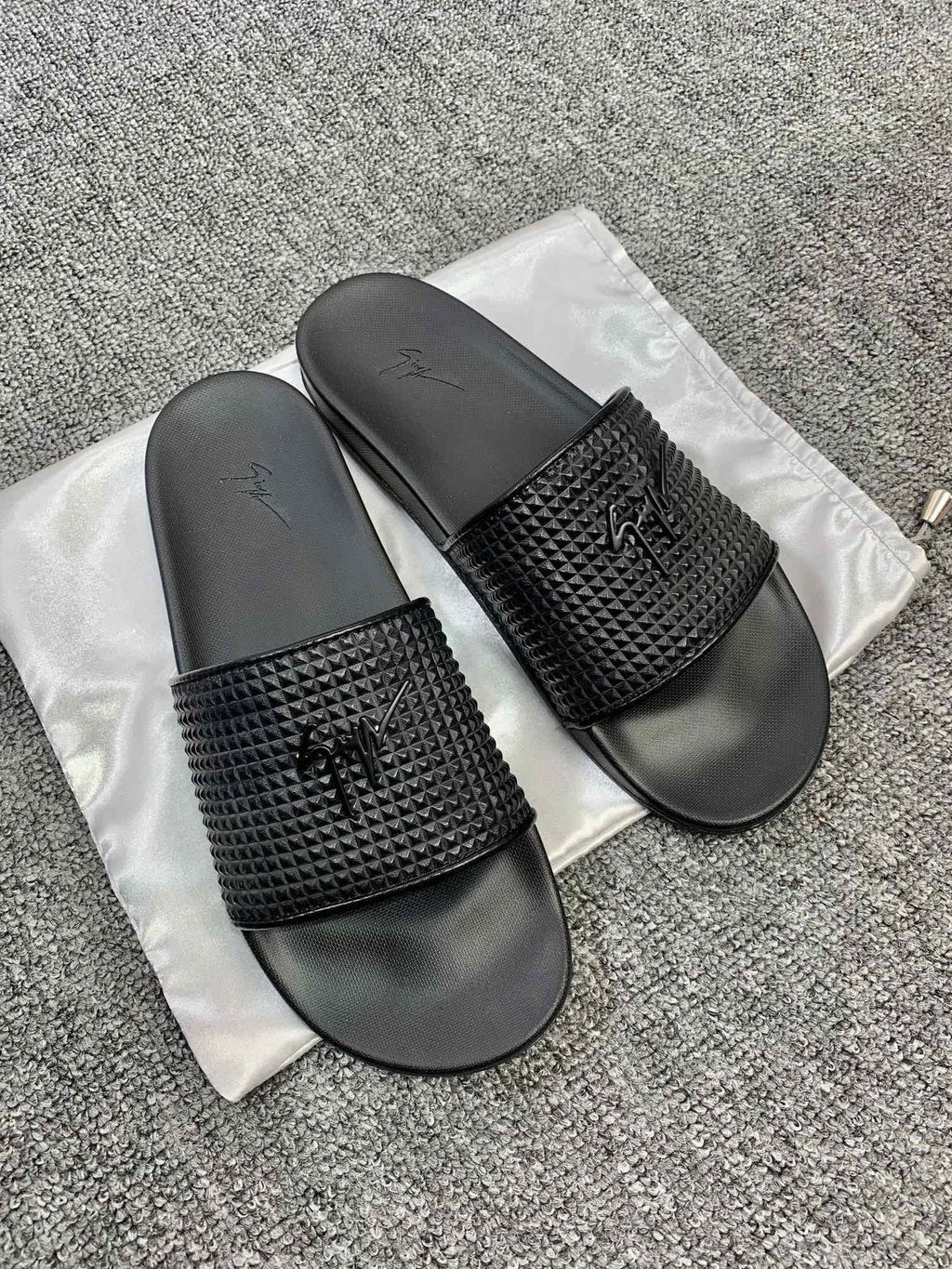 Giuseppe Zanotti Black Textured Slide Sandals