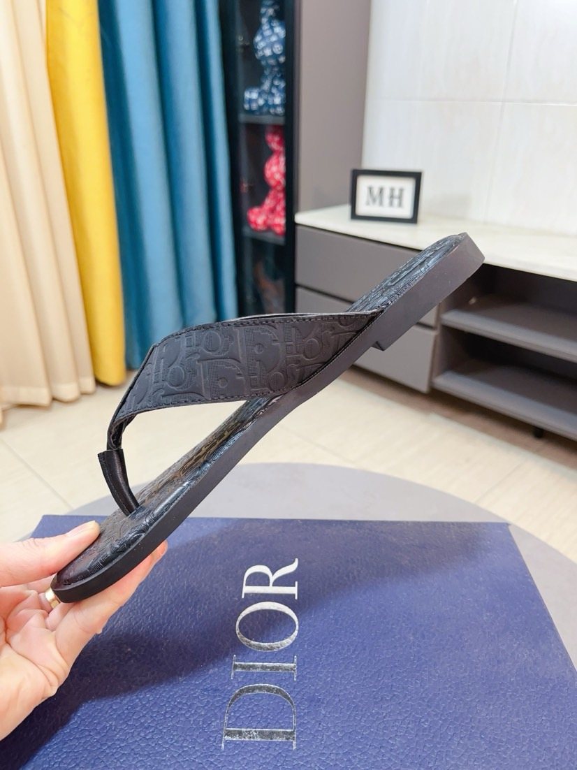 Dior Men's Black Logo Thong Sandals