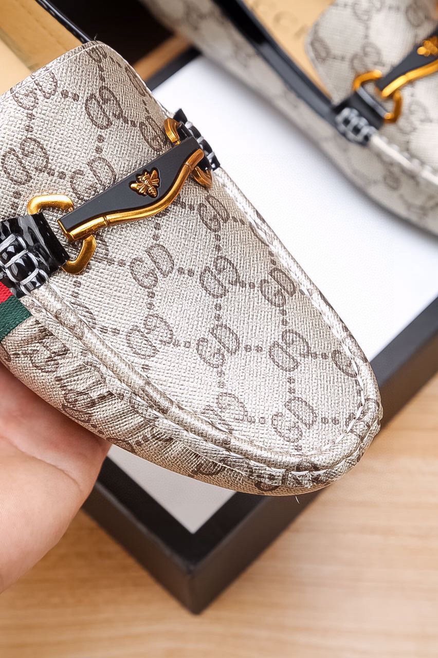 Gucci Patterned Driving Loafers