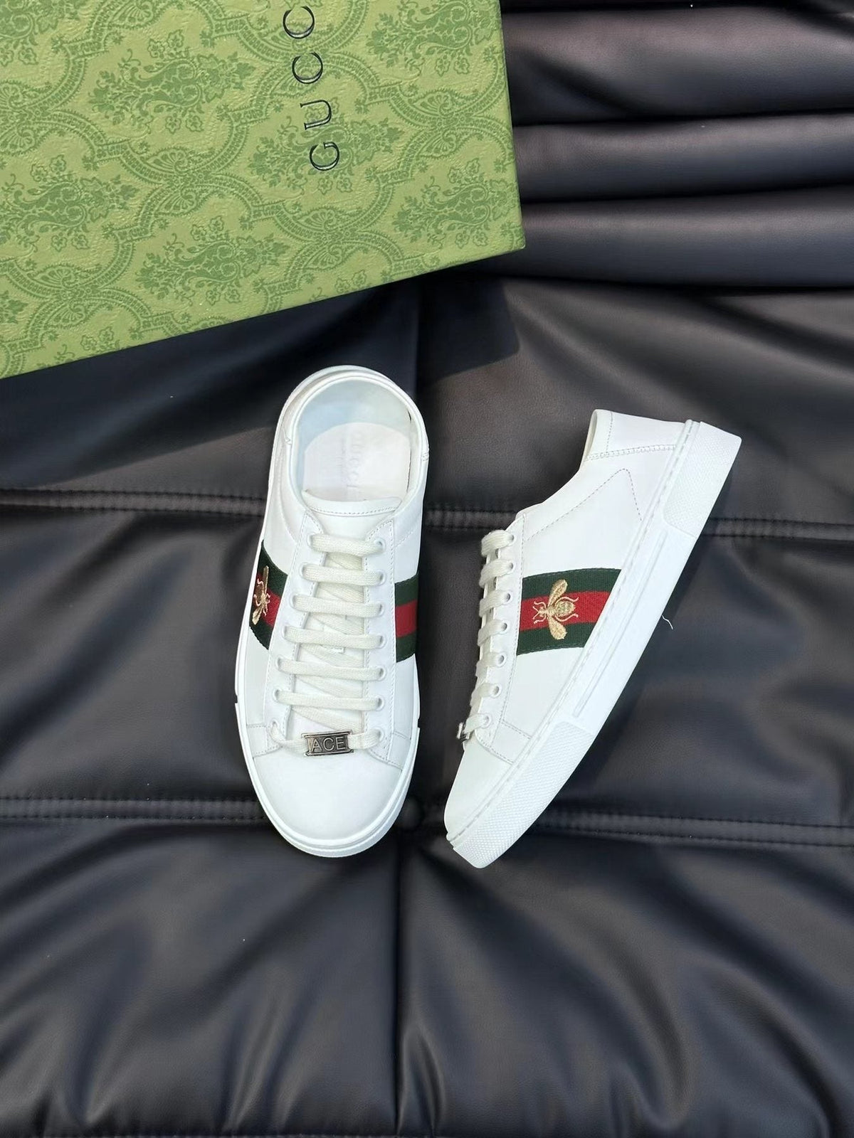 Gucci White Stripe Bee Low-Top Sneakers - Gold Bee Motifs