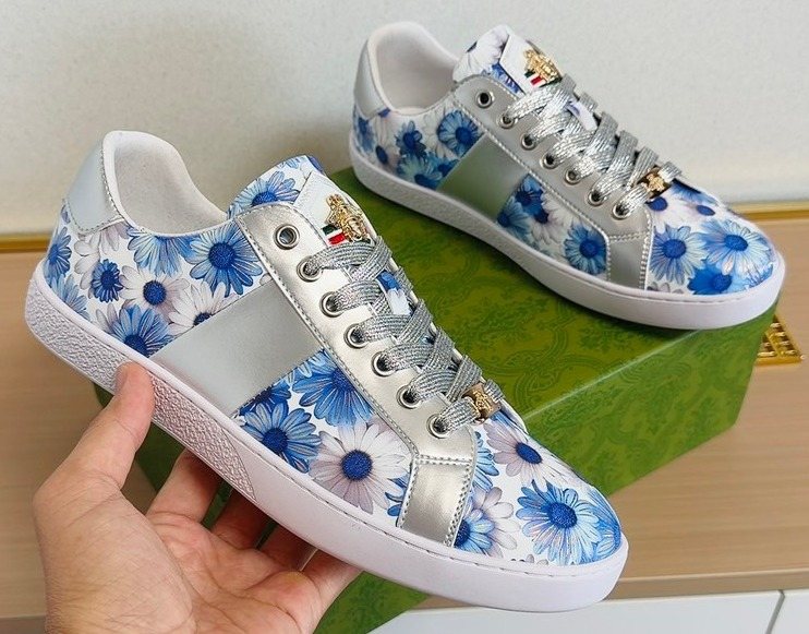 Gucci Floral Low-Top Sneakers