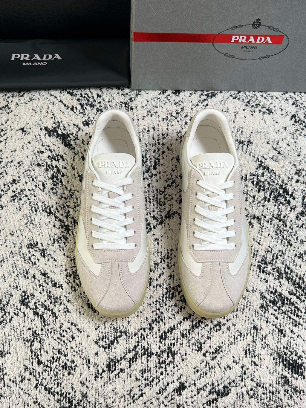 Prada Off-White Beige Low-Top Sneakers
