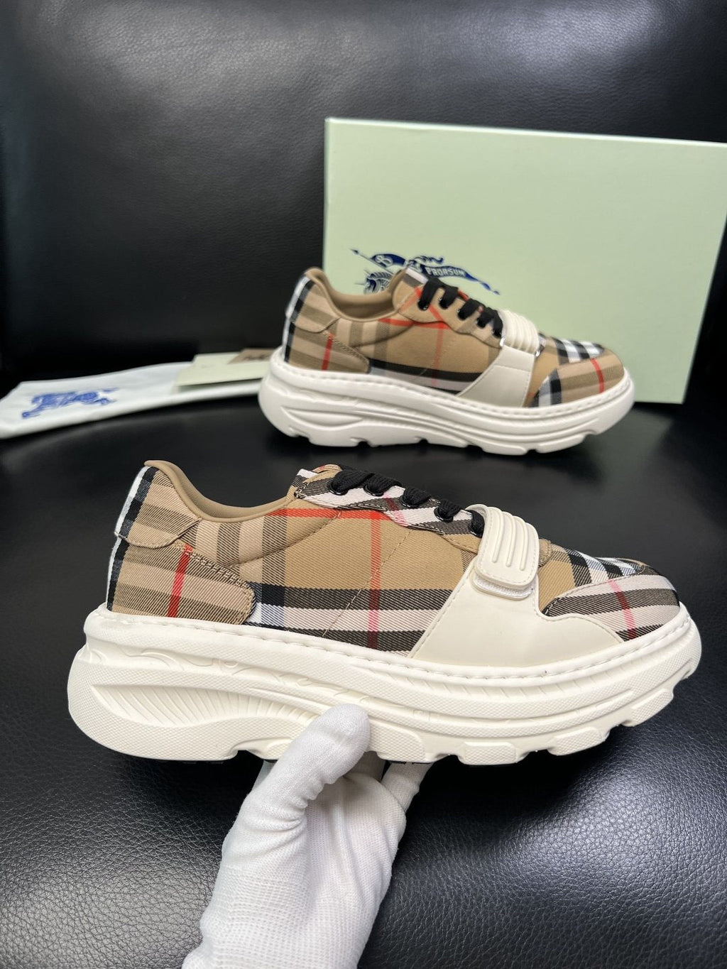 Burberry Check Low-Top Sneakers - Rubber Sole