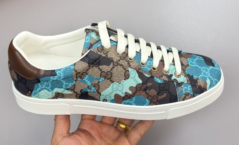 Gucci Turquoise Patterned Low-Top Sneakers