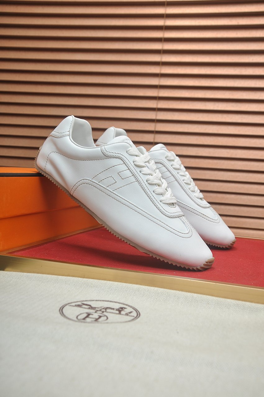 Hermès Low-Top Lace-Up Sneakers